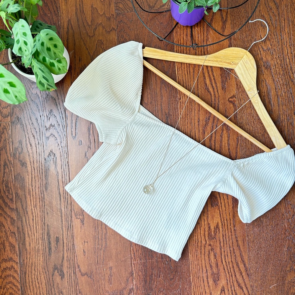 H&M White Ribbed Off-Shoulder Crop Top - Picture 2 of 5